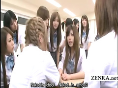 Subtitles Japan schoolgirl mistakenly nude in school